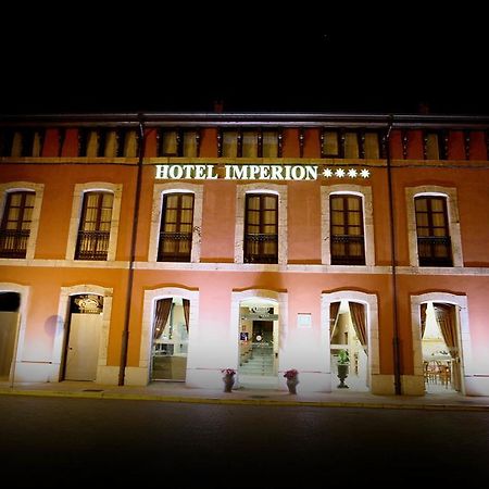 Imperion Hotel Cangas de Onis Bagian luar foto